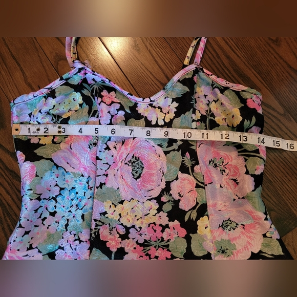 SILKY/SATINY 1 Piece Sleep Set, Beautiful Colours - Picture 3 of 6